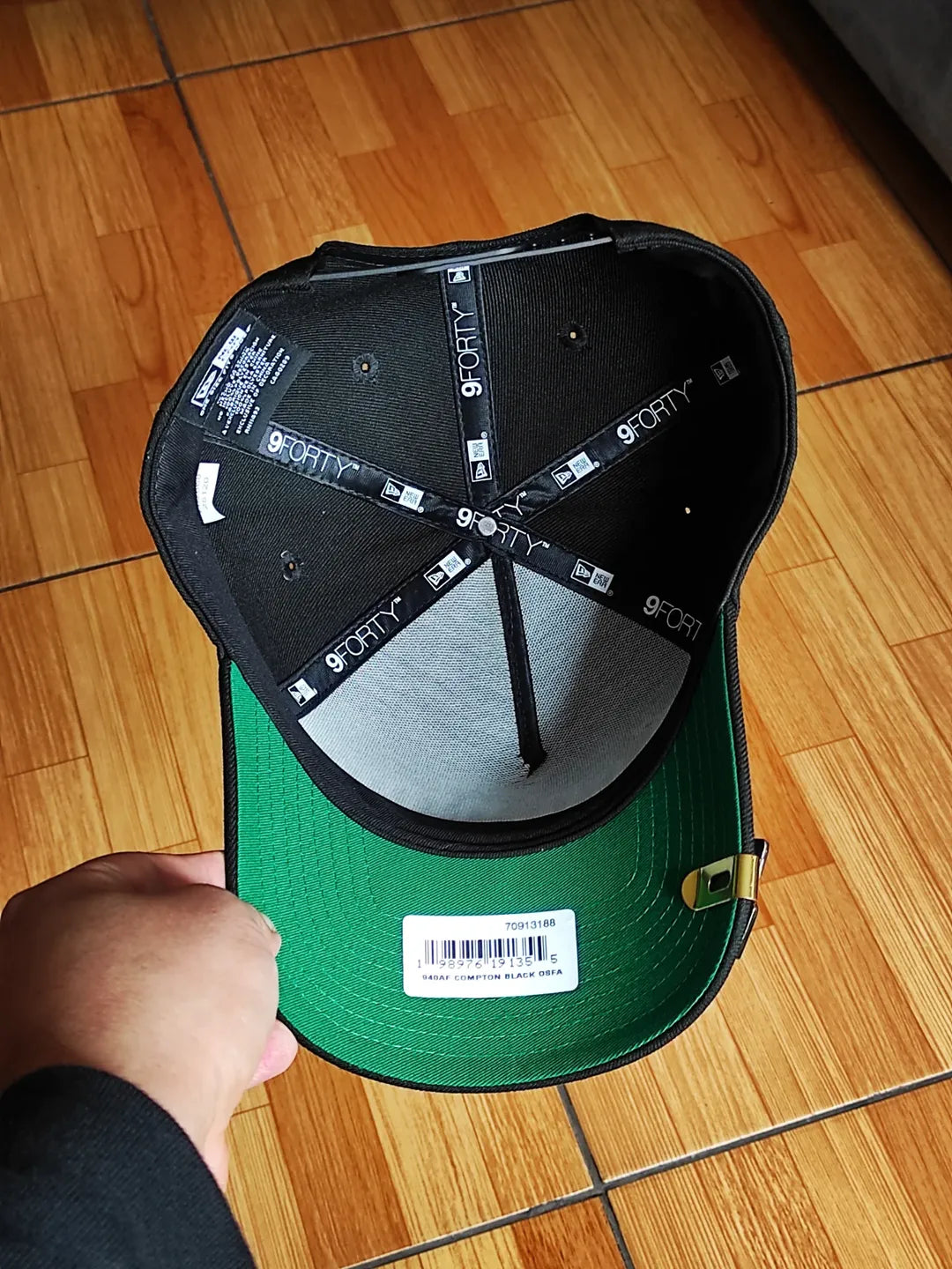 Gorra snapback A-frame New Era Compton negra 9Forty