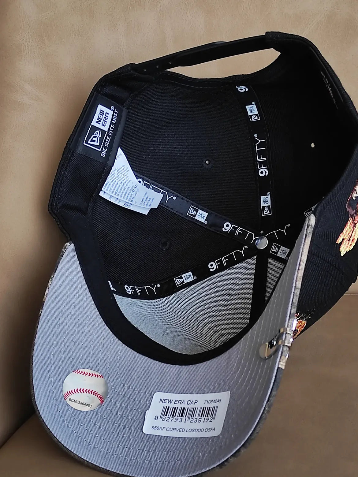 New Era Los Angeles Dodgers Tokyo Series Koi Black Two Tone Edition 9Fifty A Frame Snapback Hat