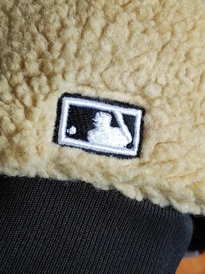 Chicago White Sox 05 WS Dogear New Era 59Fifty Fitted - Negro, Blanco, Gris