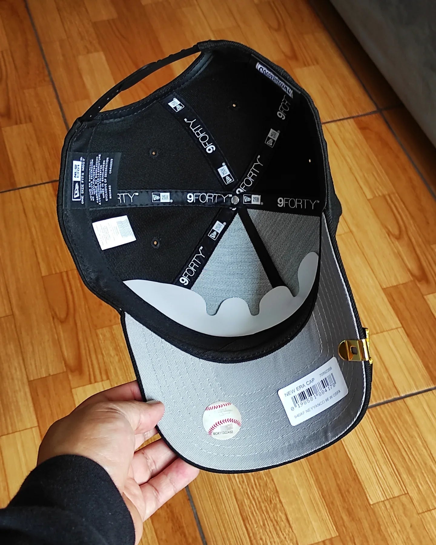 Gorra New Era 9forty a-frame Snapback de los New York Yankees negra con rosa🌹