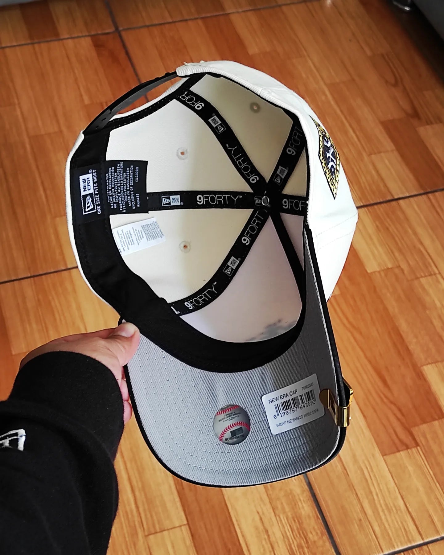 New Era New York Yankees Serie Mundial 1952 visera satinada chrome cuervos dos tonos 9 FORTY AFRAME
