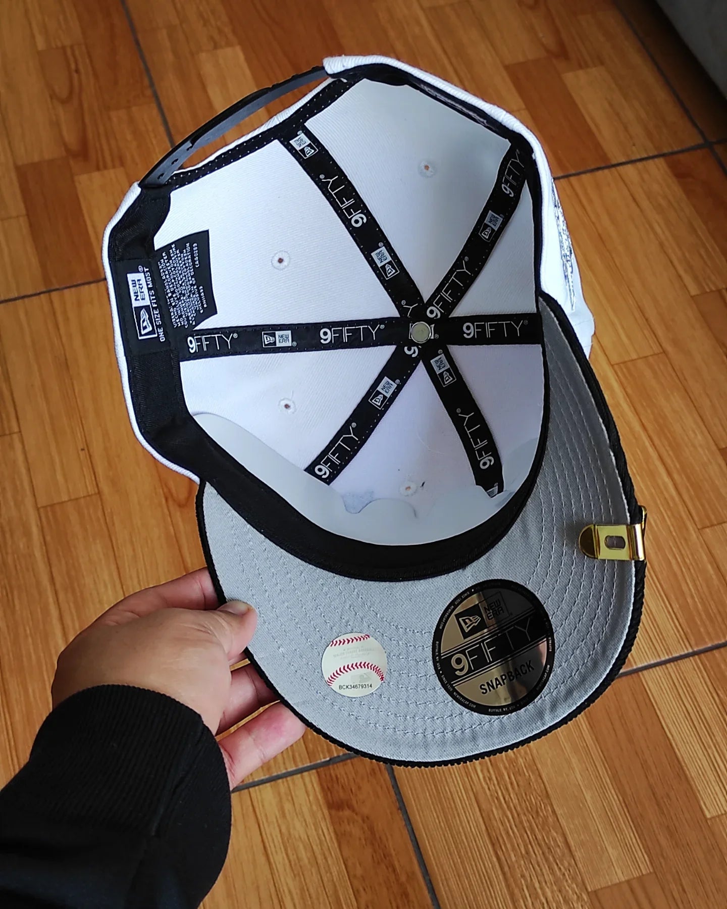 New Era Los Angeles Dodgers visera de pana 🌴 dos tonos blanco y negro 9 FIFTY Snapback