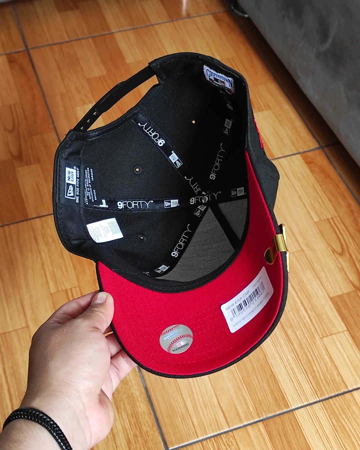 Gorra snapback A-Frame 9Forty negra y roja de los New York Yankees de la Serie Mundial de 1999 de New Era