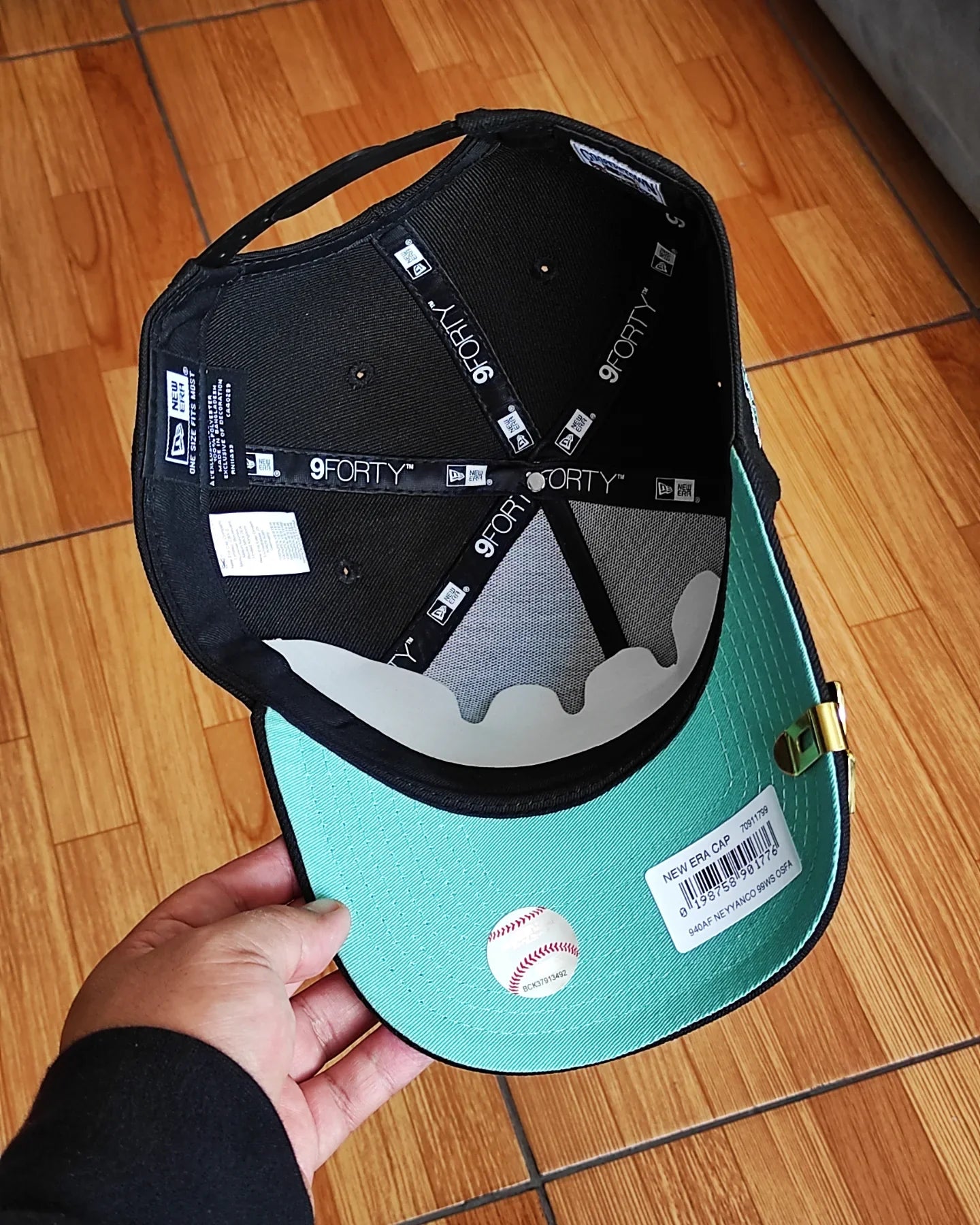 New Era New York Yankees serie mundial 1999 negra Tiffany 9forty a-frame