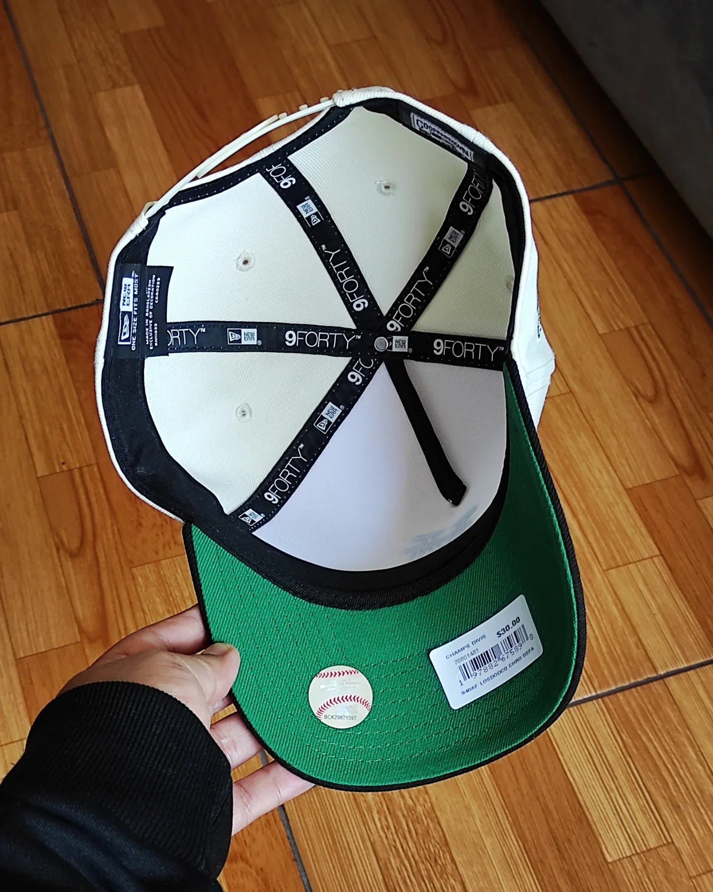 New Era Los Angeles Dodgers logotipo UPSIDE Chrome negro 9FORTY A-FRAME