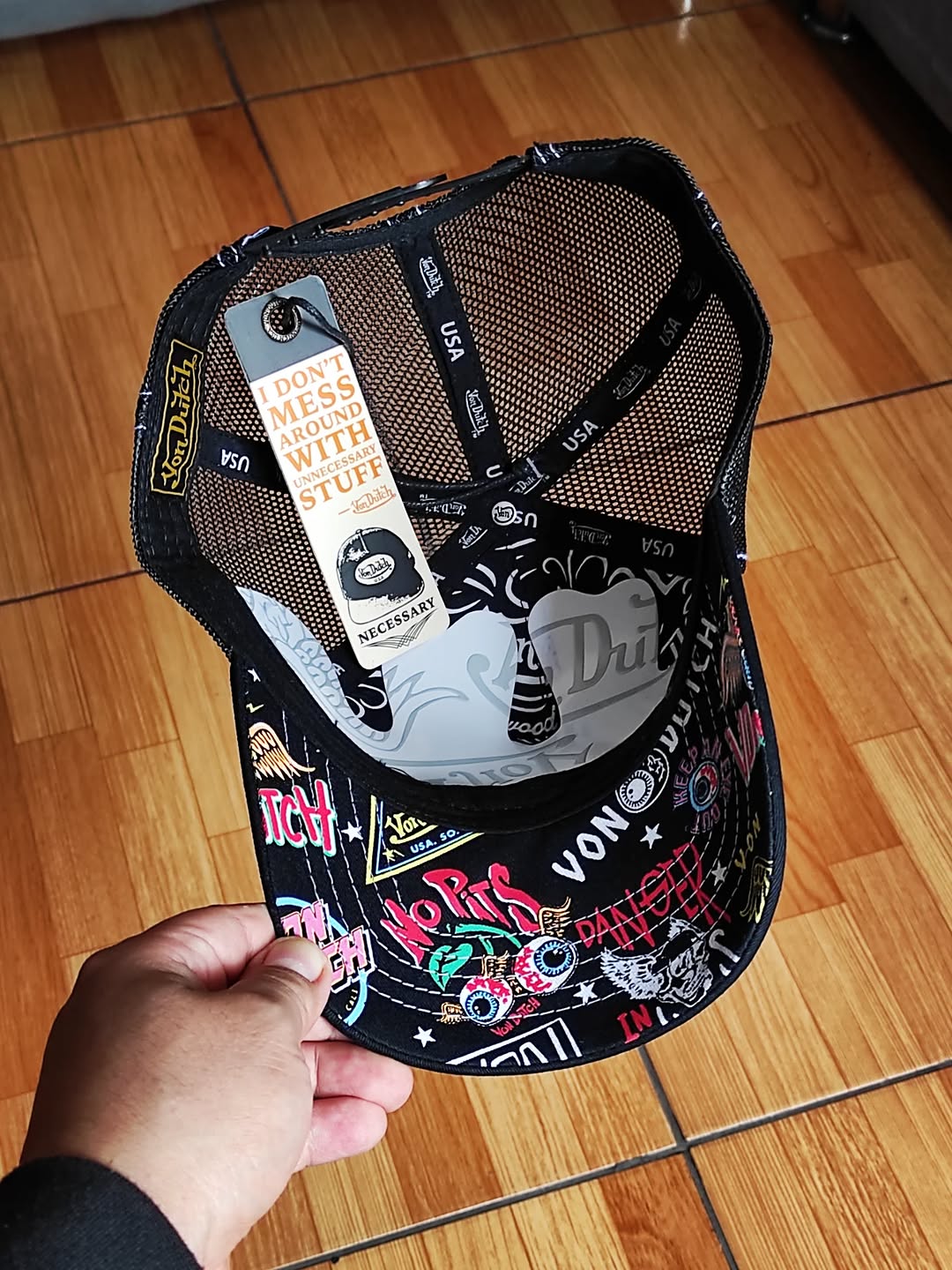 Gorra estilo camionero negra Dutch Jax