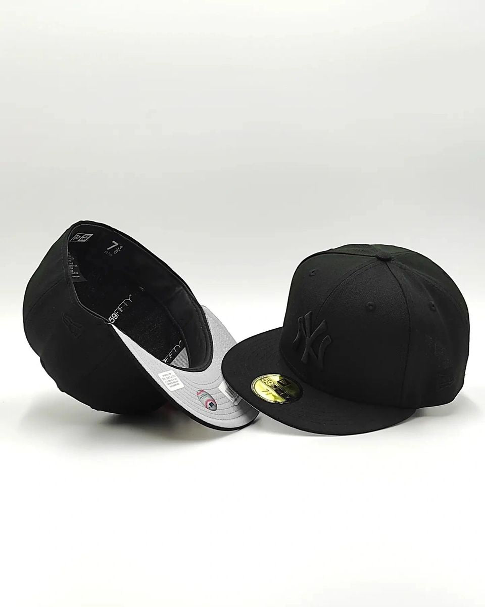 GORRA NEW ERA YANKEES NEGRA Y NEGRA 59FIFTY