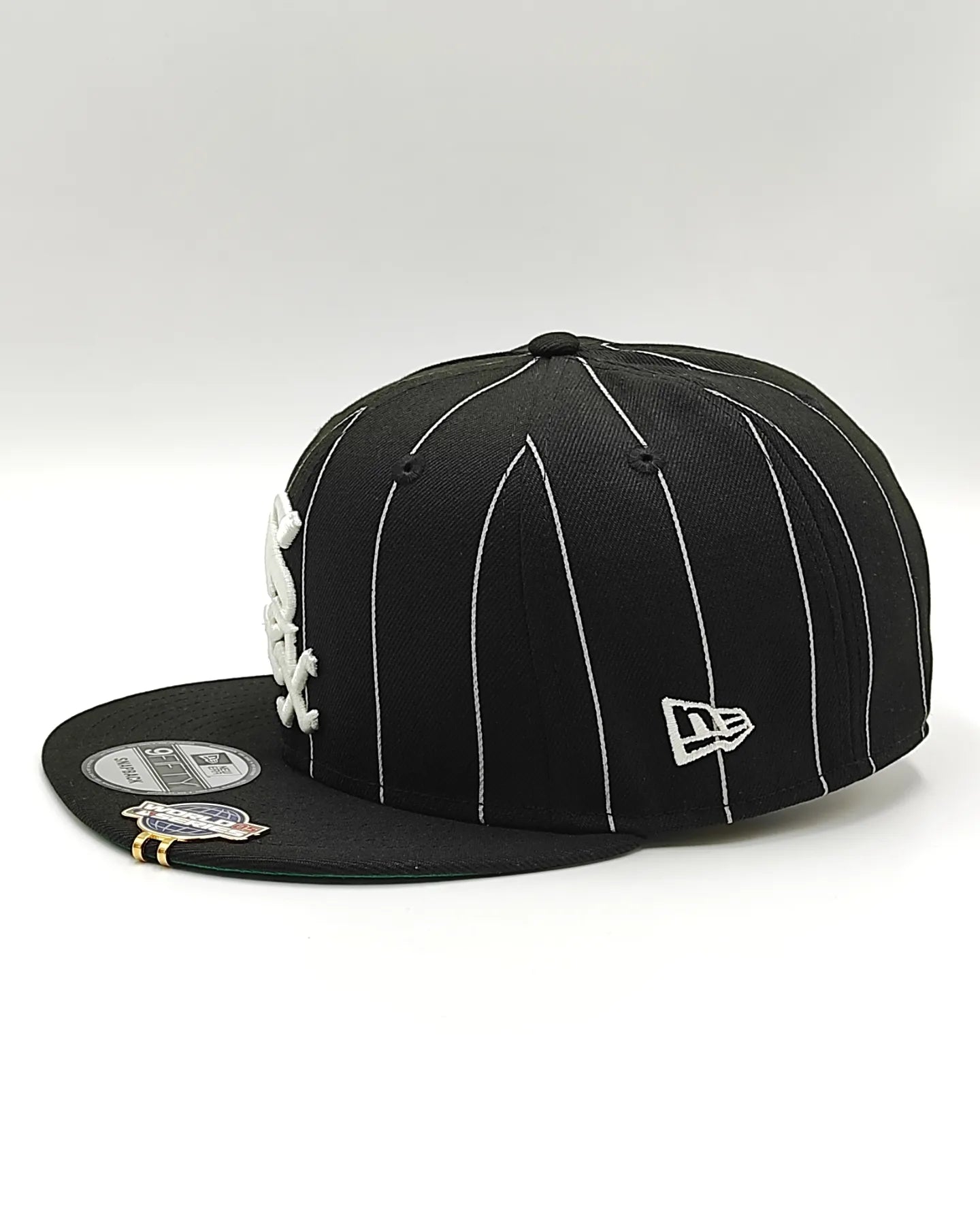 Gorra New Era White Sox Pinstripe 9Fifty con broche ajustable
