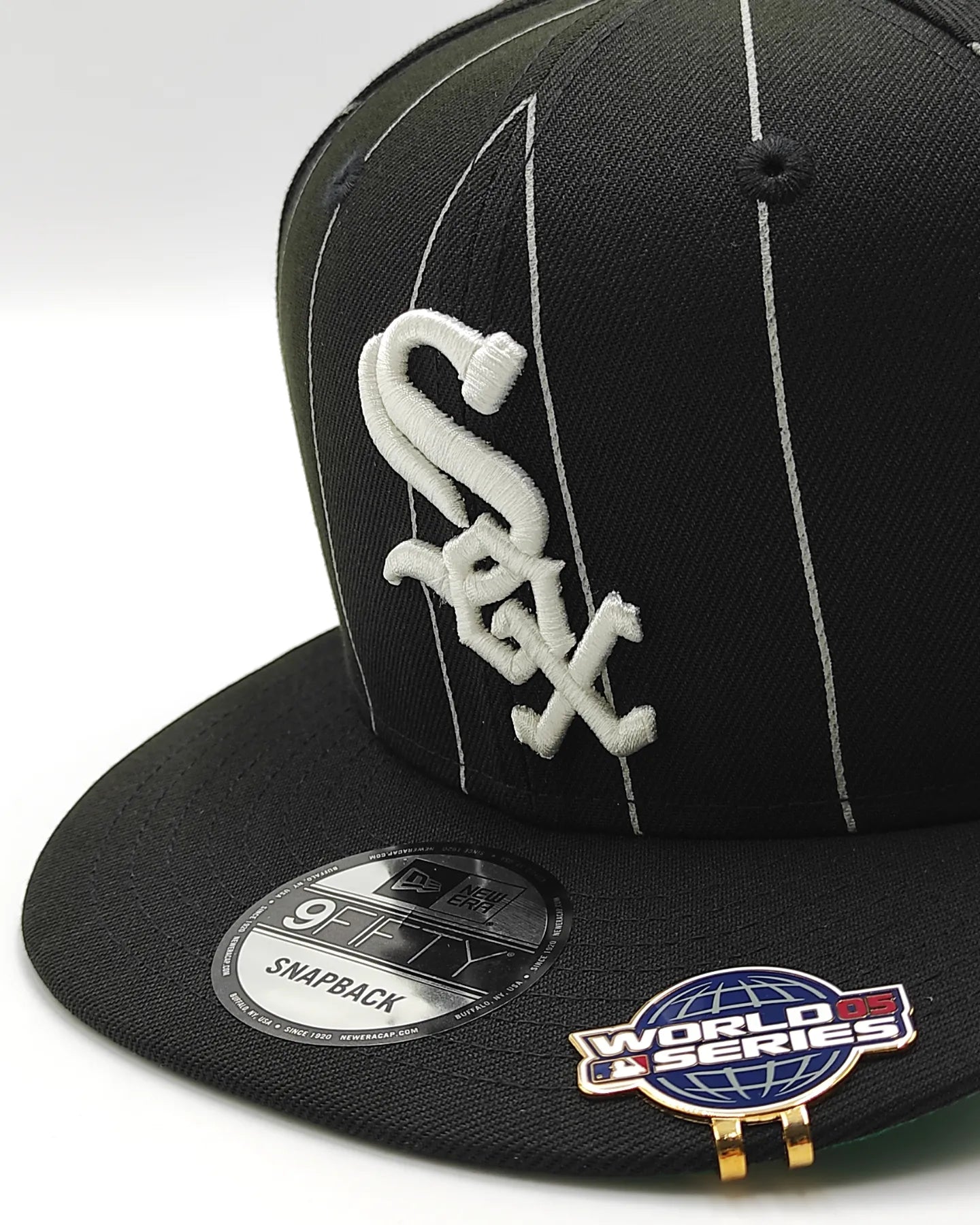 Gorra New Era White Sox Pinstripe 9Fifty con broche ajustable