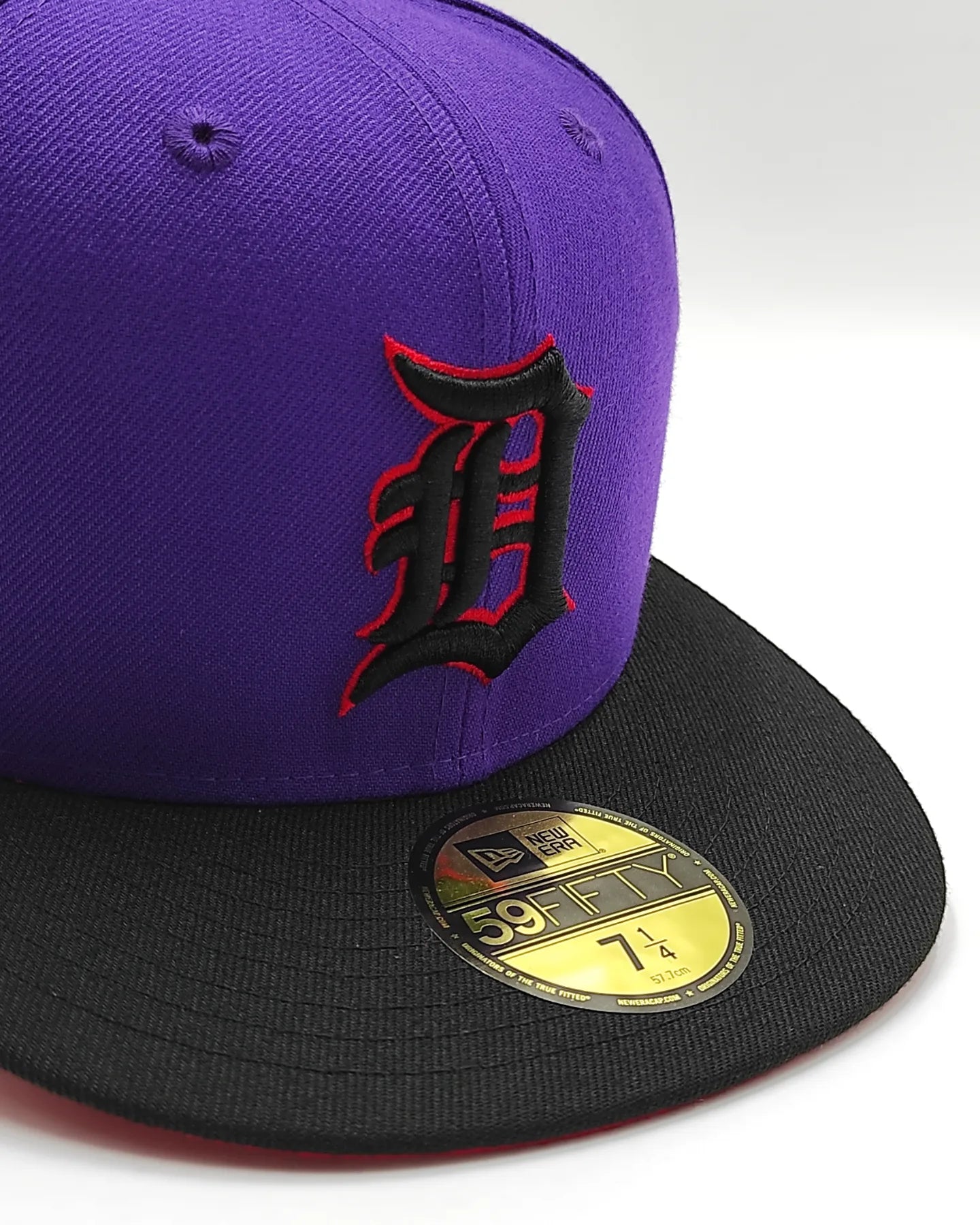 Gorra New Era 59fifty t-dot Detroit Tigers con parche de estadio - morado, negro, rojo