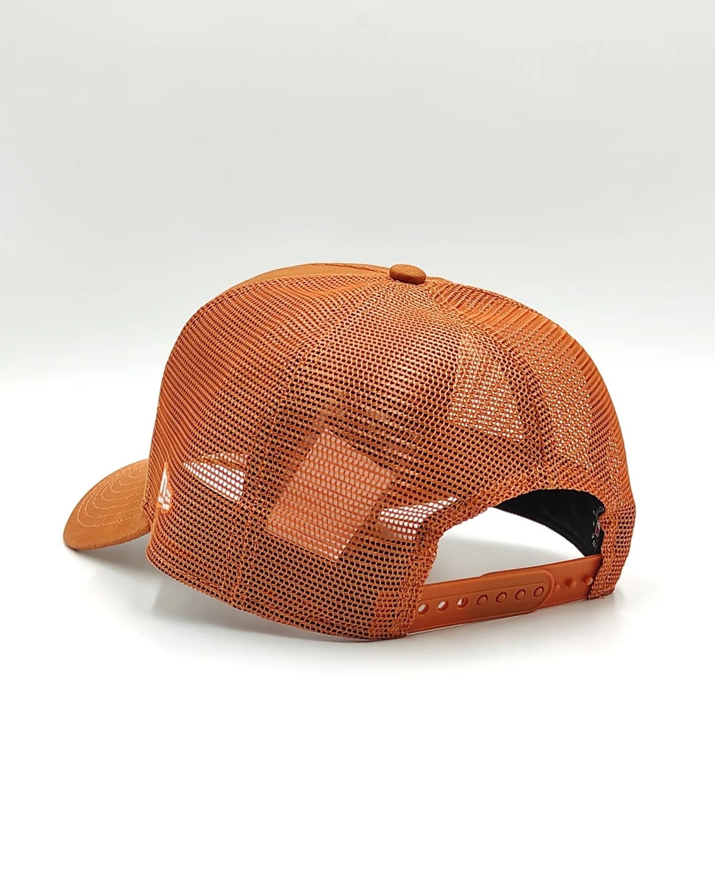 GORRA NEW ERA YANKEES TRUCKER DE MALLA TONAL
