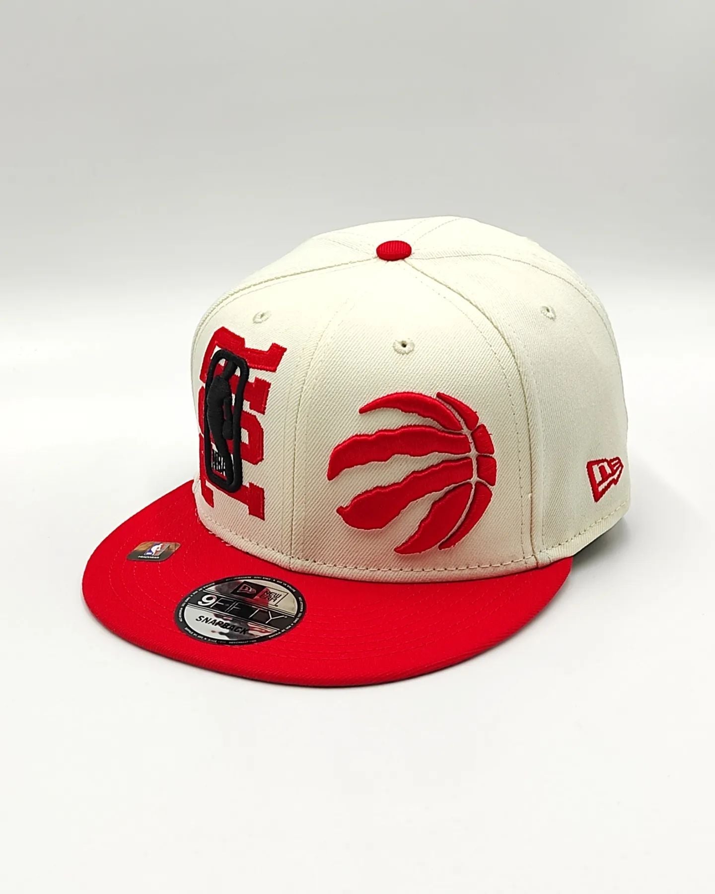 Toronto Raptors New Era 2022 NBA Draft 9FIFTY Adjustable Snapback Hat – Cream/Red
