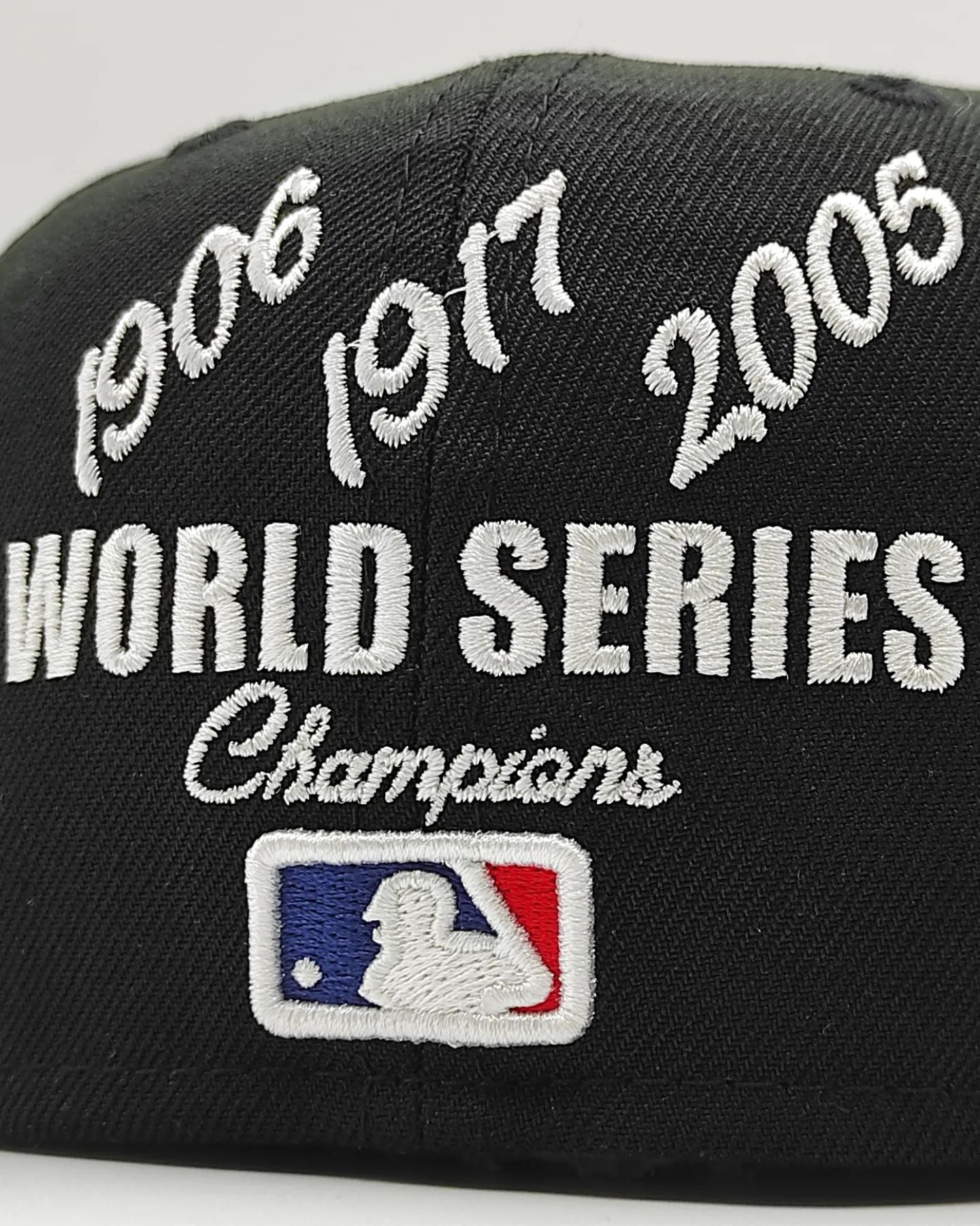 Gorra Ajustada Exclusiva New Era 59Fifty CROWN CHAMPS 3 Veces Campeones Chicago White Sox - Negra