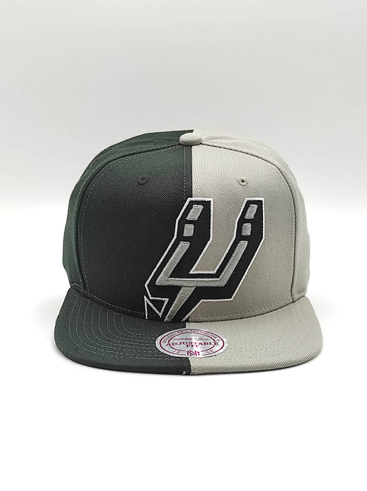 Gorra snapback de los San Antonio Spurs de Mitchell y Ness