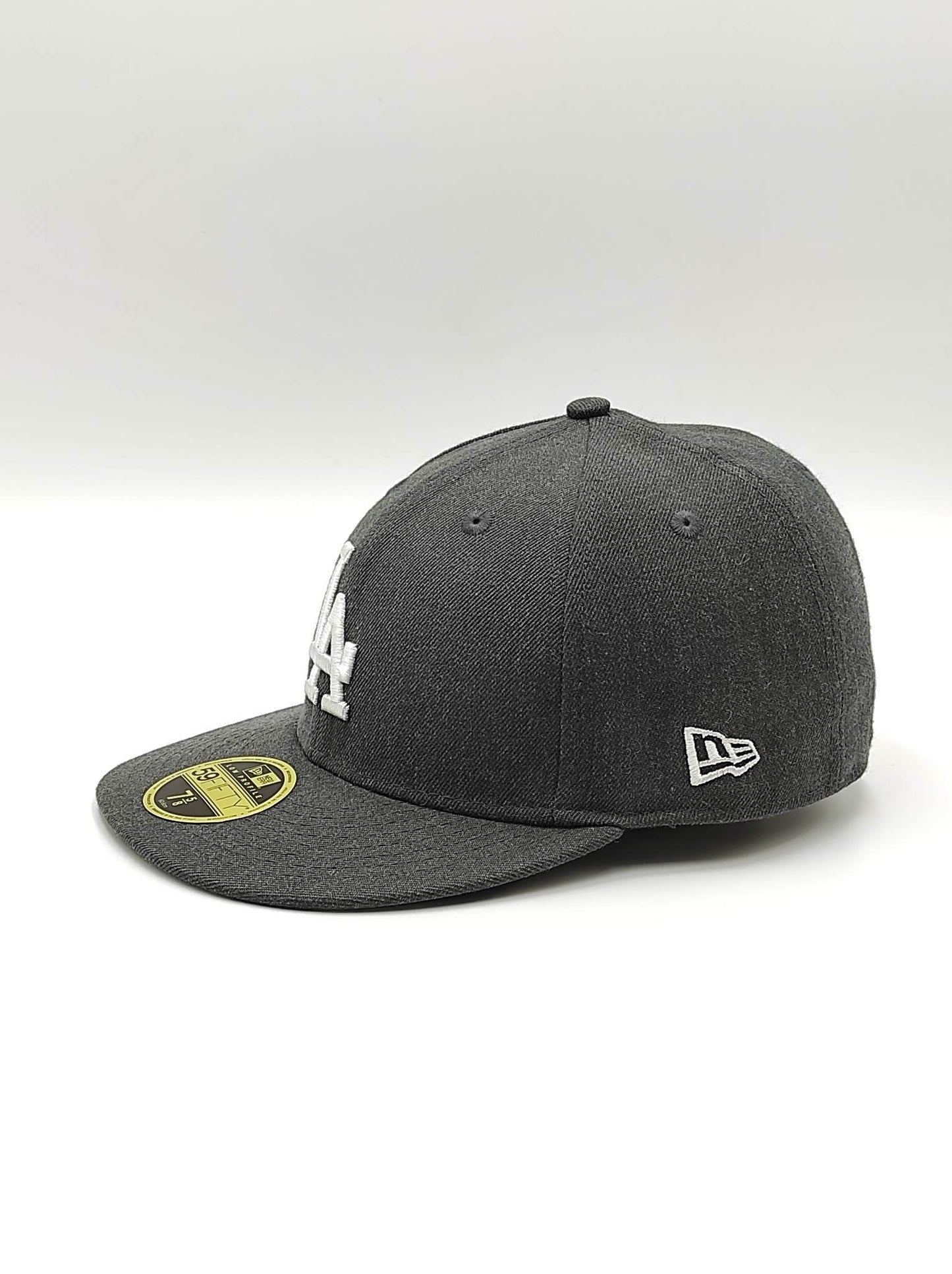 Gorra New Era Los Angeles Dodgers 59Fifty de perfil bajo