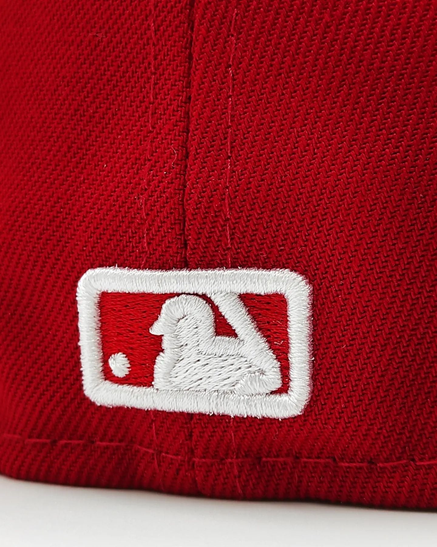New Era 59fifty Bravos de Atlanta Parche Lateral 150 Aniversario / Rojo blanco