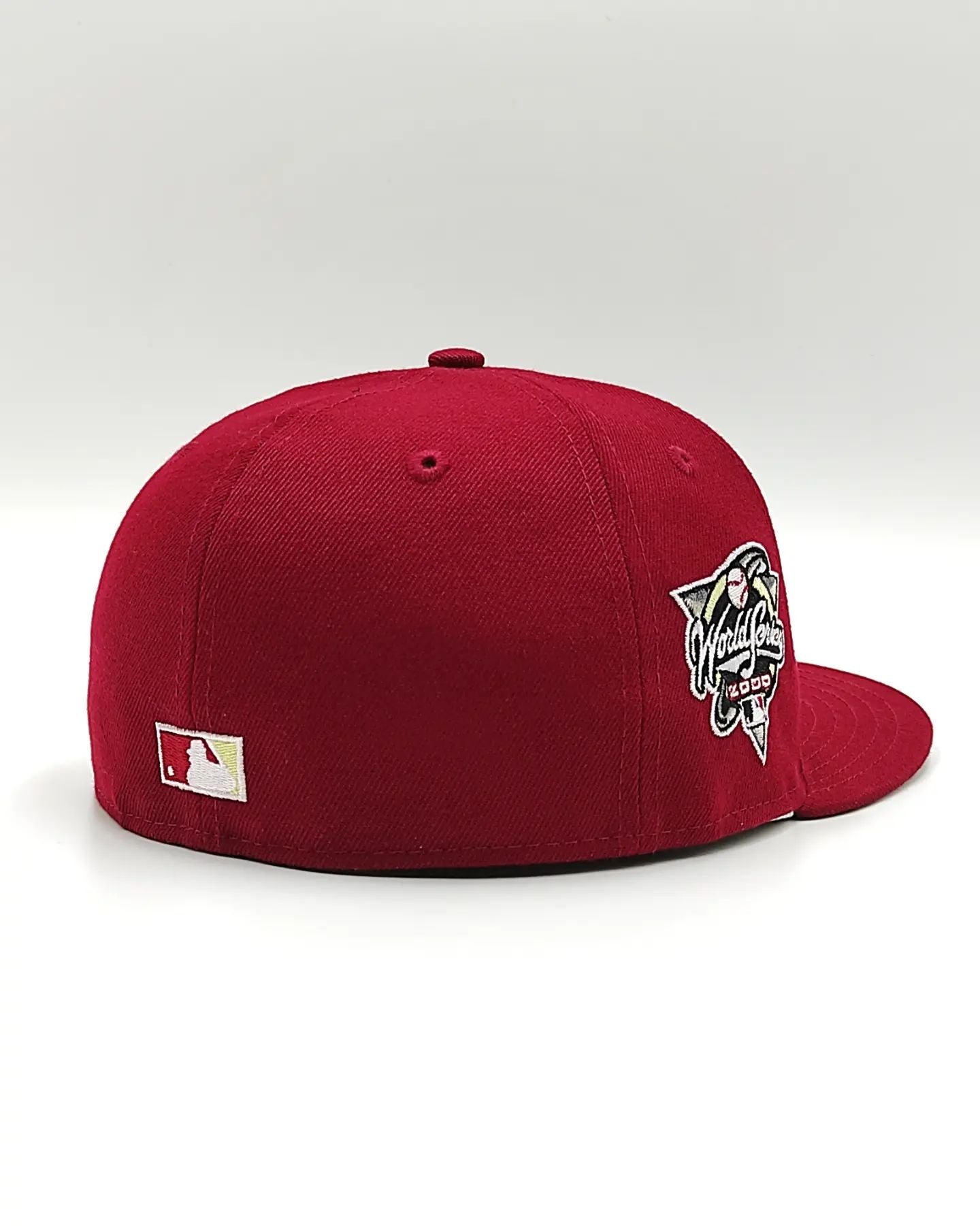Exclusiva New Era 59fifty Beanpack New York Yankees parche Serie Mundial 2000 / rojo cardenal camel