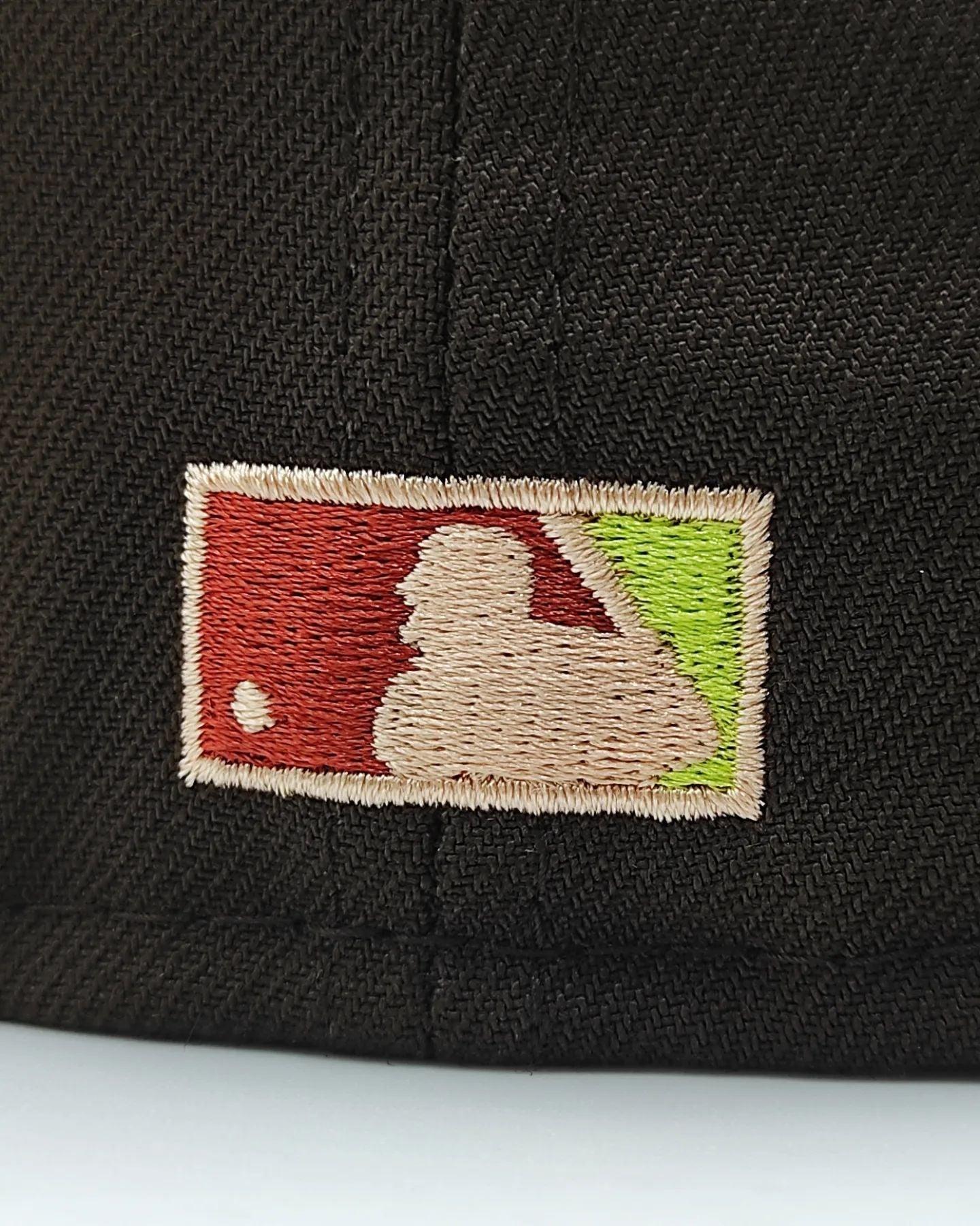 Exclusiva New Era 59Fifty Parks The Woods Oakland Athletics Battle of the Bay Patch Hat - Marron