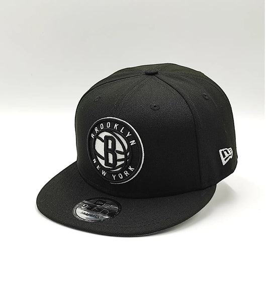 Gorra snapback 9fifty New Era Brooklyn Nets negra.