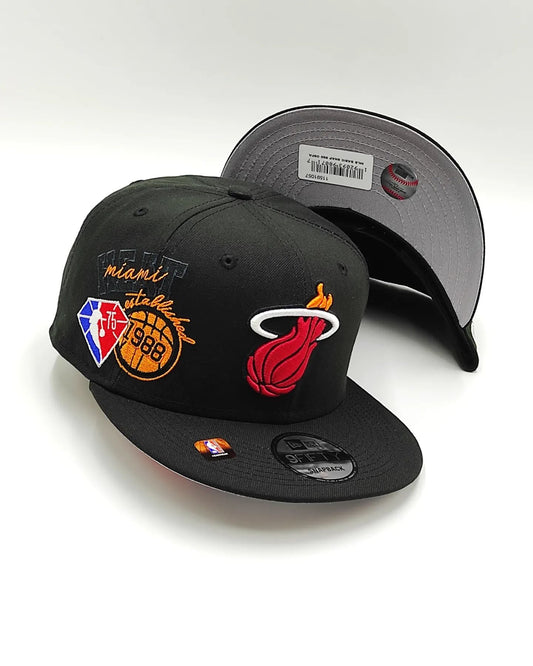 New Era Miami Heat colección Half off 950 gorra ajustable negra