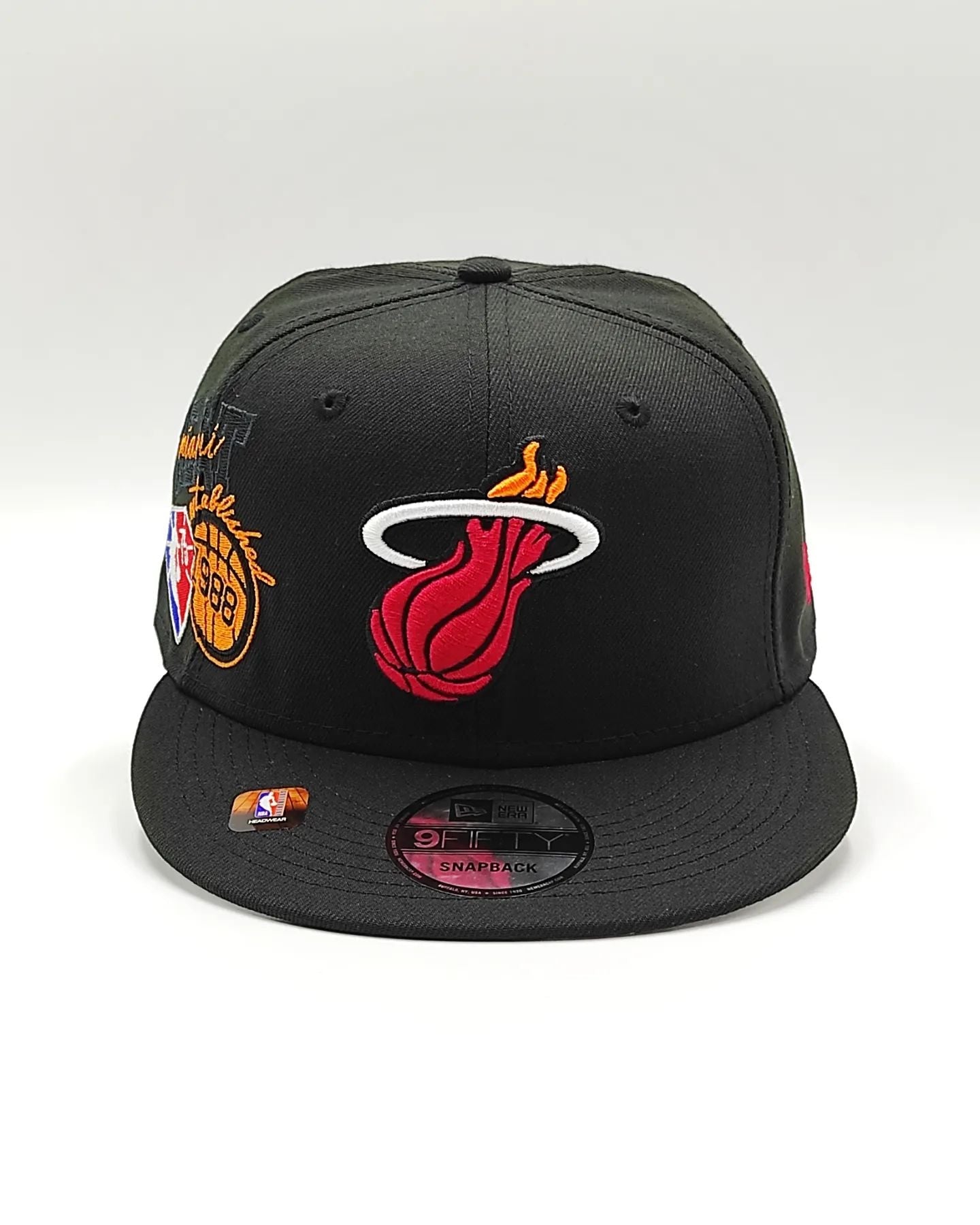 New Era Miami Heat colección Half off 950 gorra ajustable negra