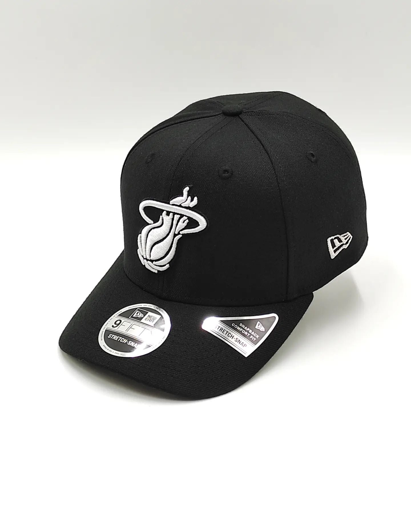 New Era Miami Heat 9fifty strech snapback negra