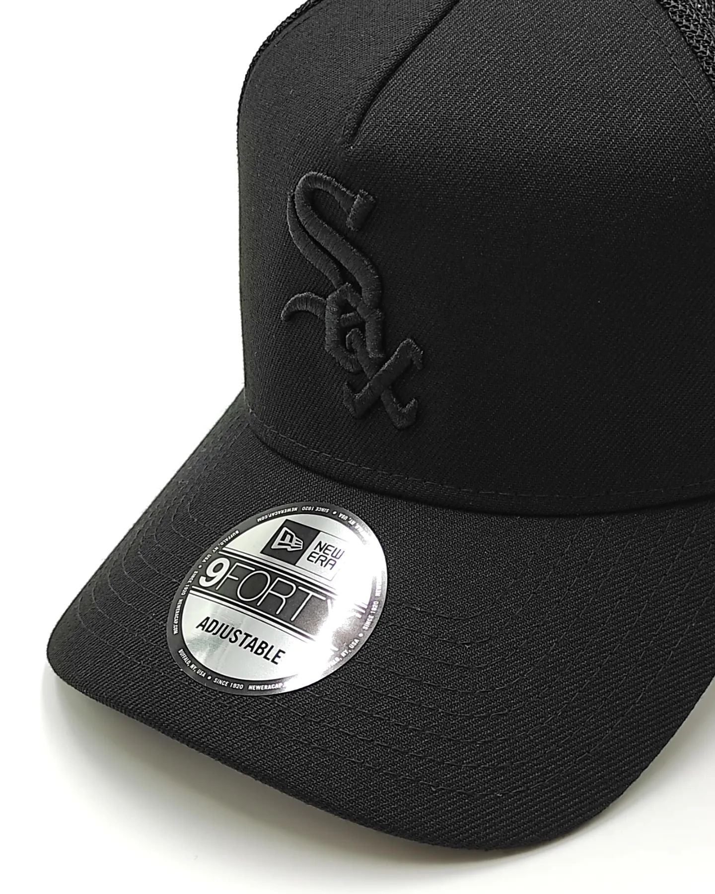 Gorra New Era Chicago White Sox 9Forty negra con rejilla negra