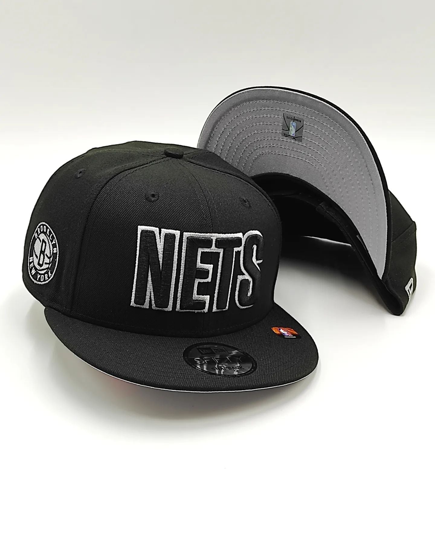 Gorra snapback 9Fifty New Era San Brooklyn Nets, colección jersey