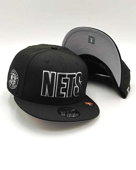 Gorra snapback 9Fifty New Era San Brooklyn Nets, colección jersey