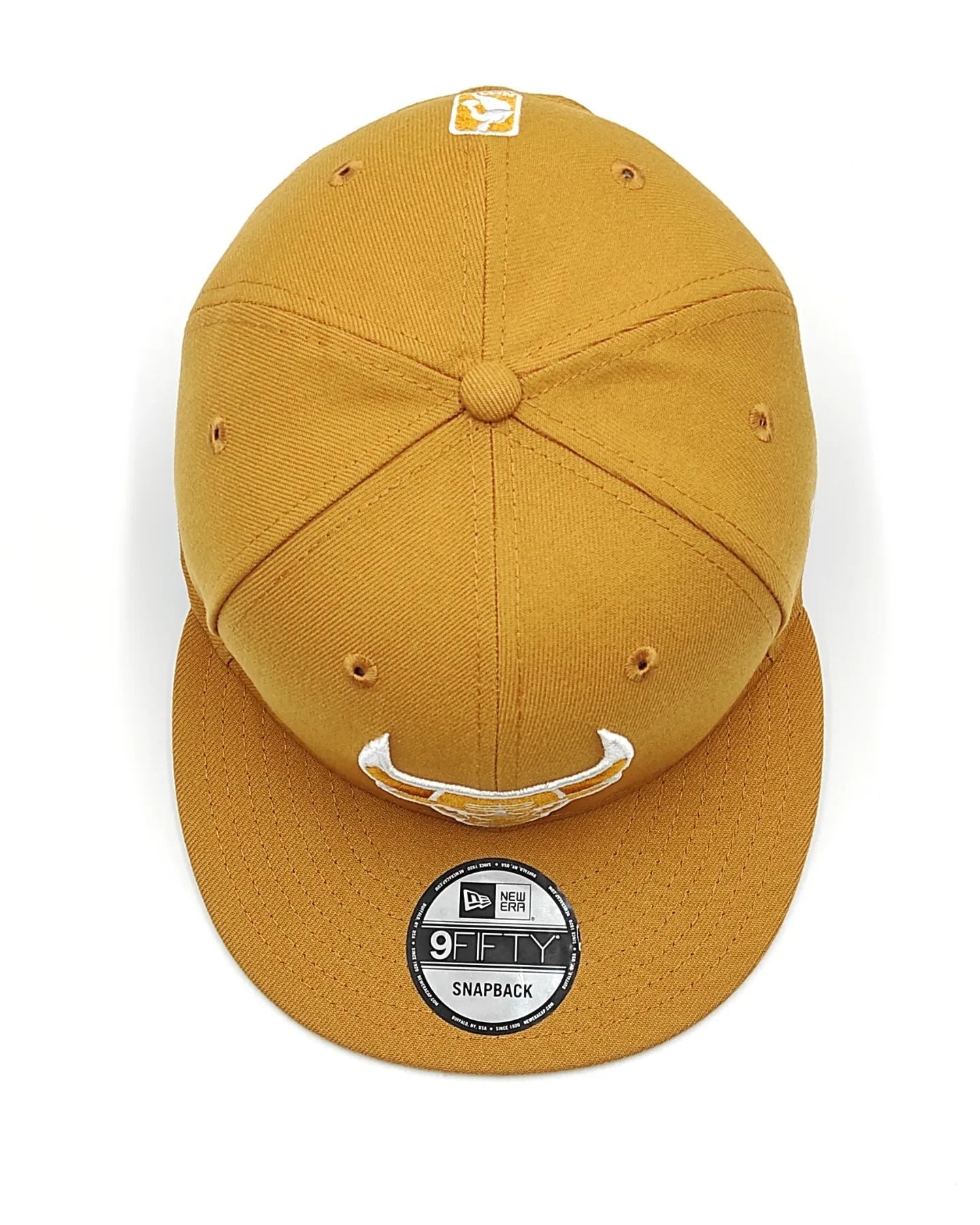 Gorra New Era Chicago Bulls 950 NBA panamá color tostado
