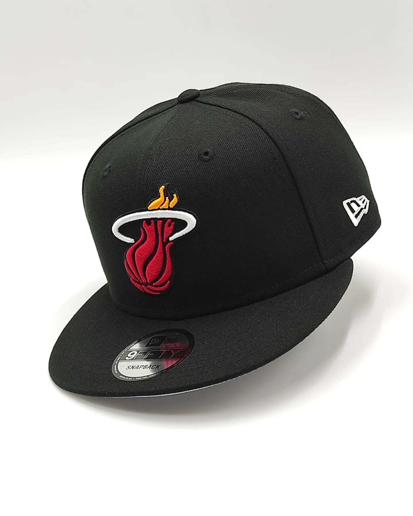 New Era gorra snapback 9fifty Miami Heat negra