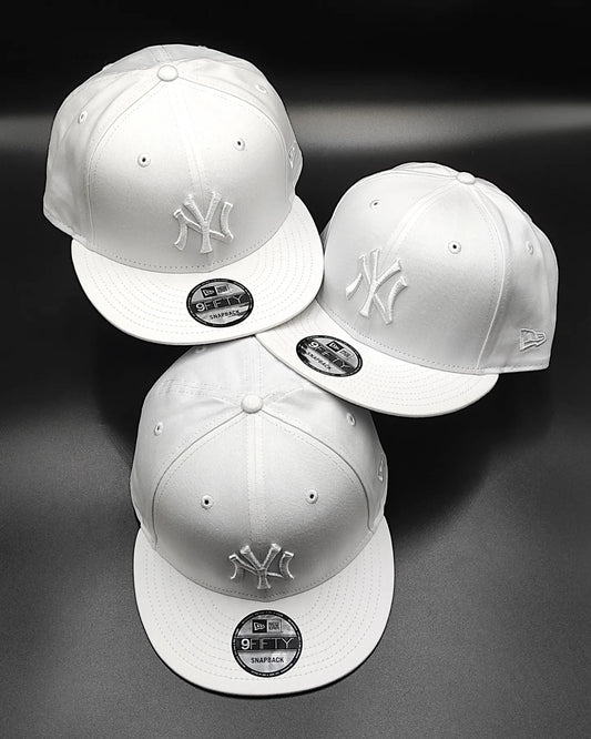 New Era New York Yankees 9Fifty Snapback Blanco