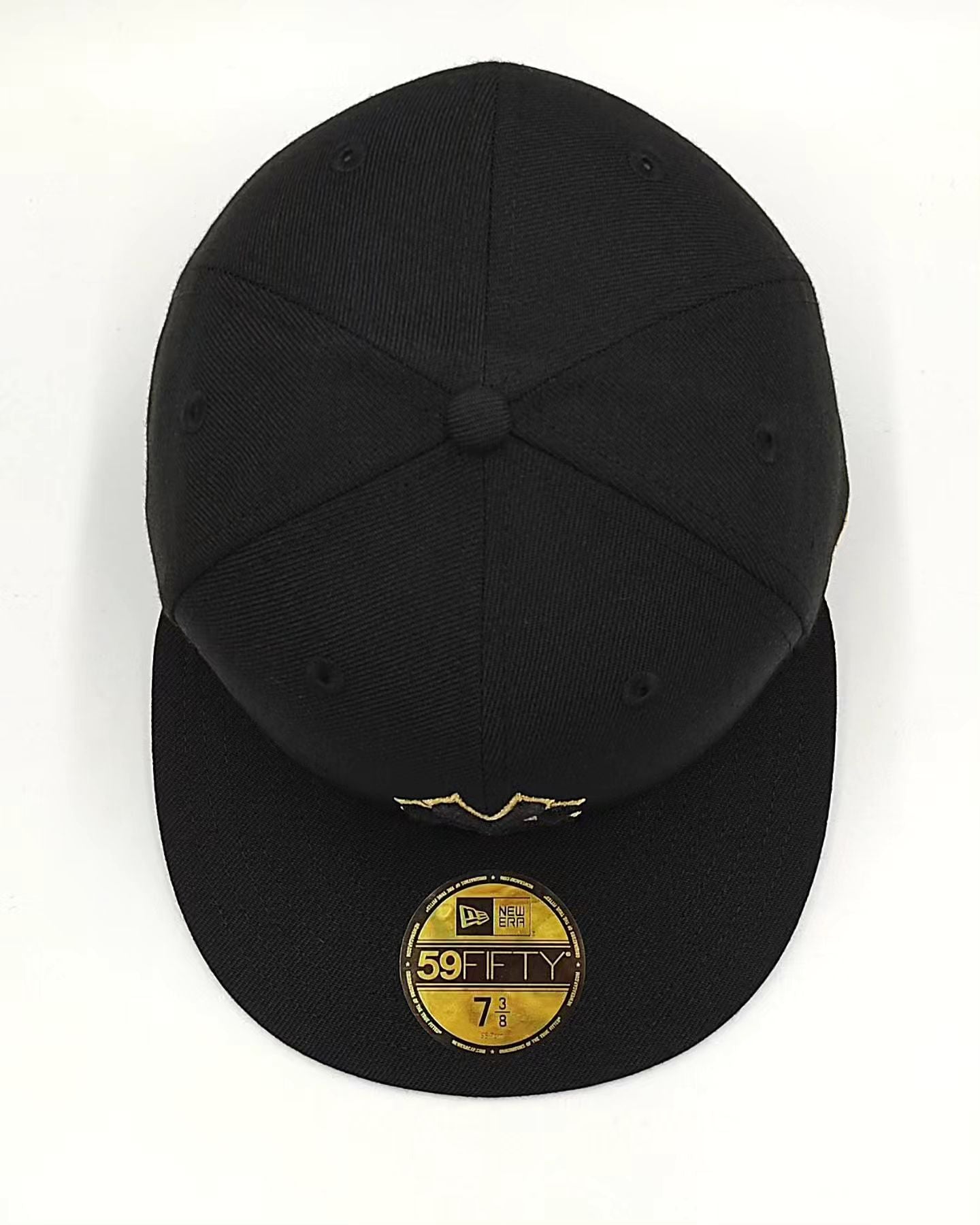 Gorra New Era 59Fifty de los New York Yankees con acentos metálicos
