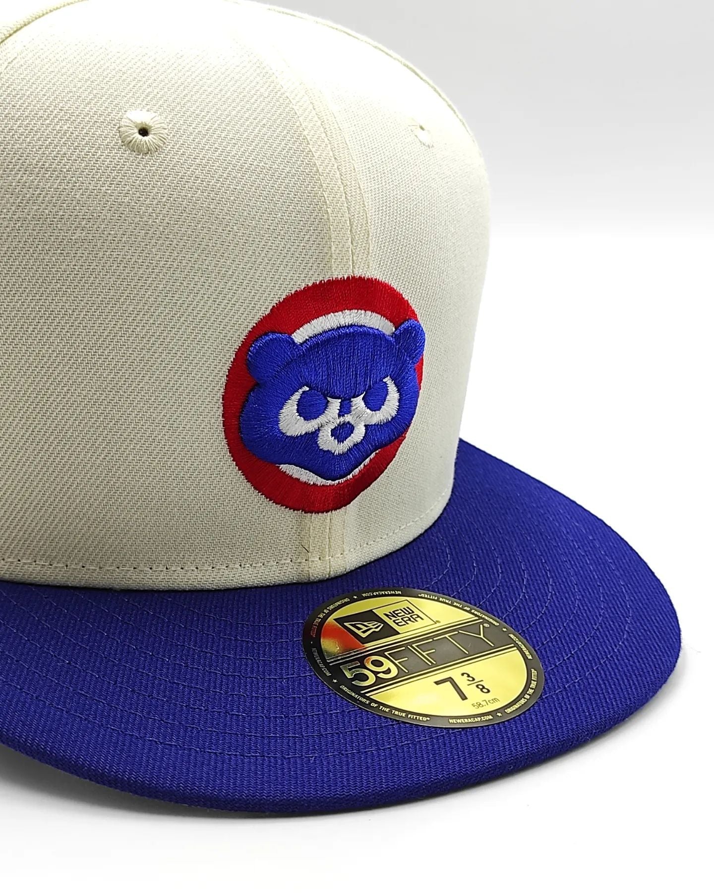 Gorra ajustada 59FIFTY retro blanca de los Chicago Cubs de New Era