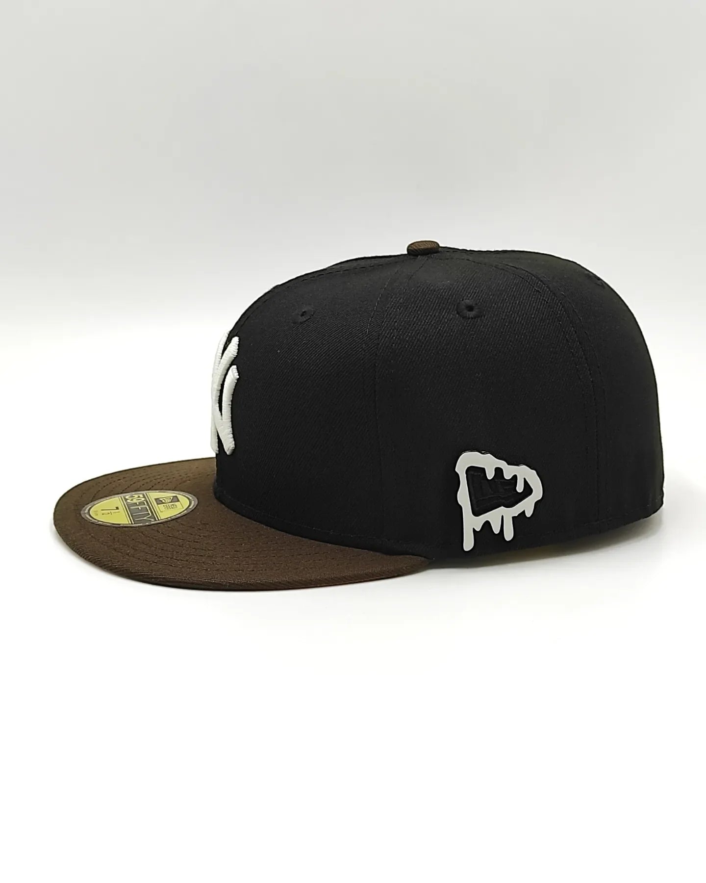 New Era Flag pin