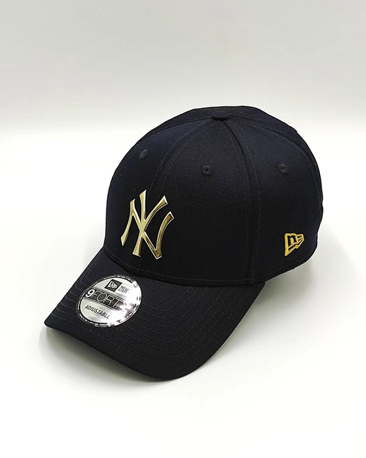Gorra New Era New York Yankees 9forty con logo metalizado