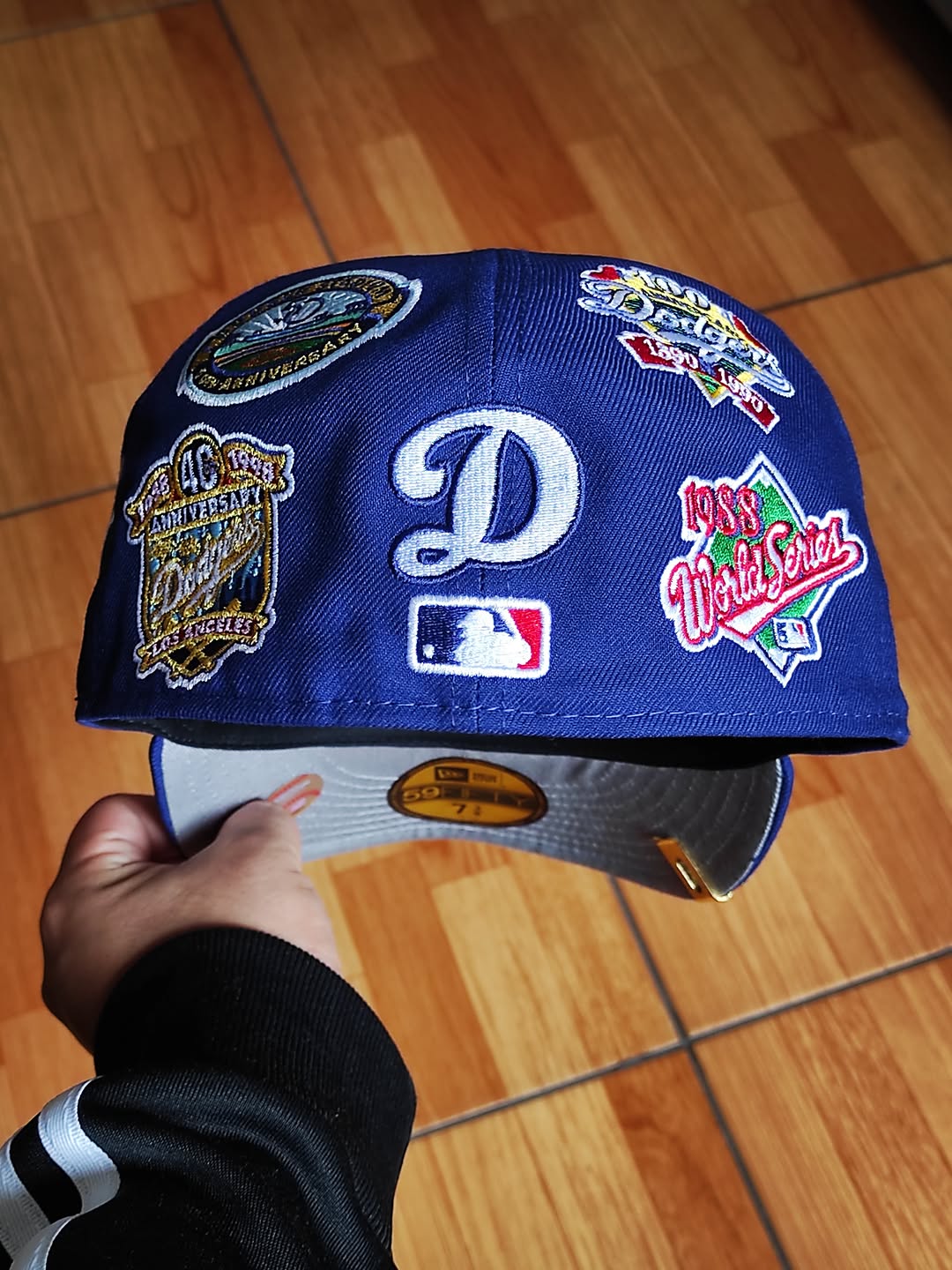 Gorra ajustada 59FIFTY de New Era de Los Angeles Dodgers con diseño estampado en toda la superficie