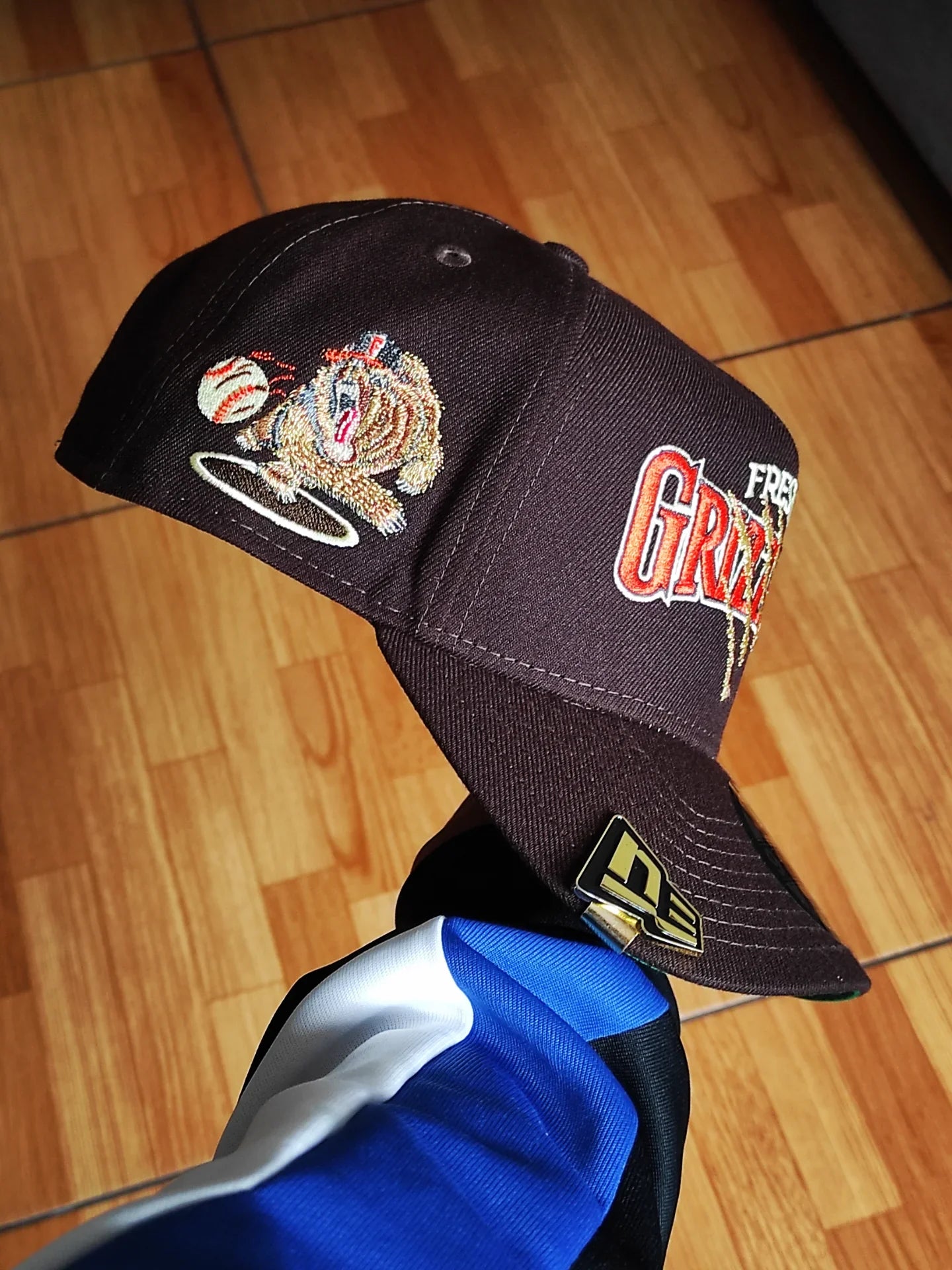 New Era Gorra de broche ajustable 9Forty A Frame Fresno Grizzlies Burnt Wood