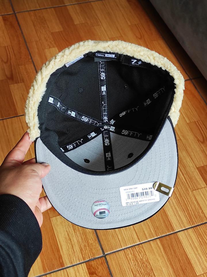 Chicago White Sox 05 WS Dogear New Era 59Fifty Fitted - Negro, Blanco, Gris