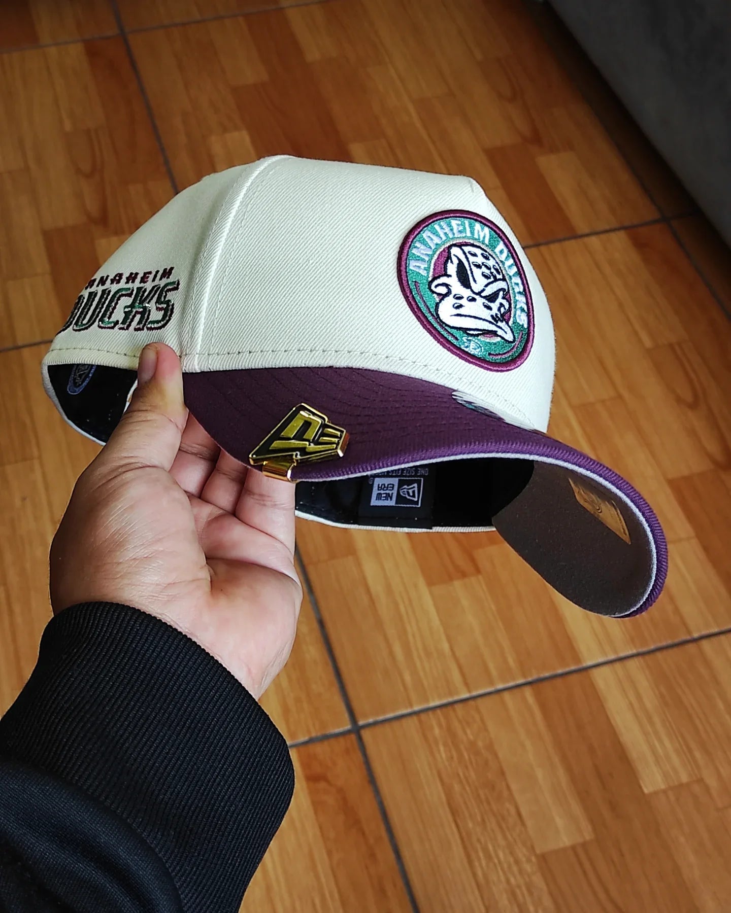 Gorra snapback New Era Anaheim Ducks Chrome Two Tone Edition 9Forty A Frame