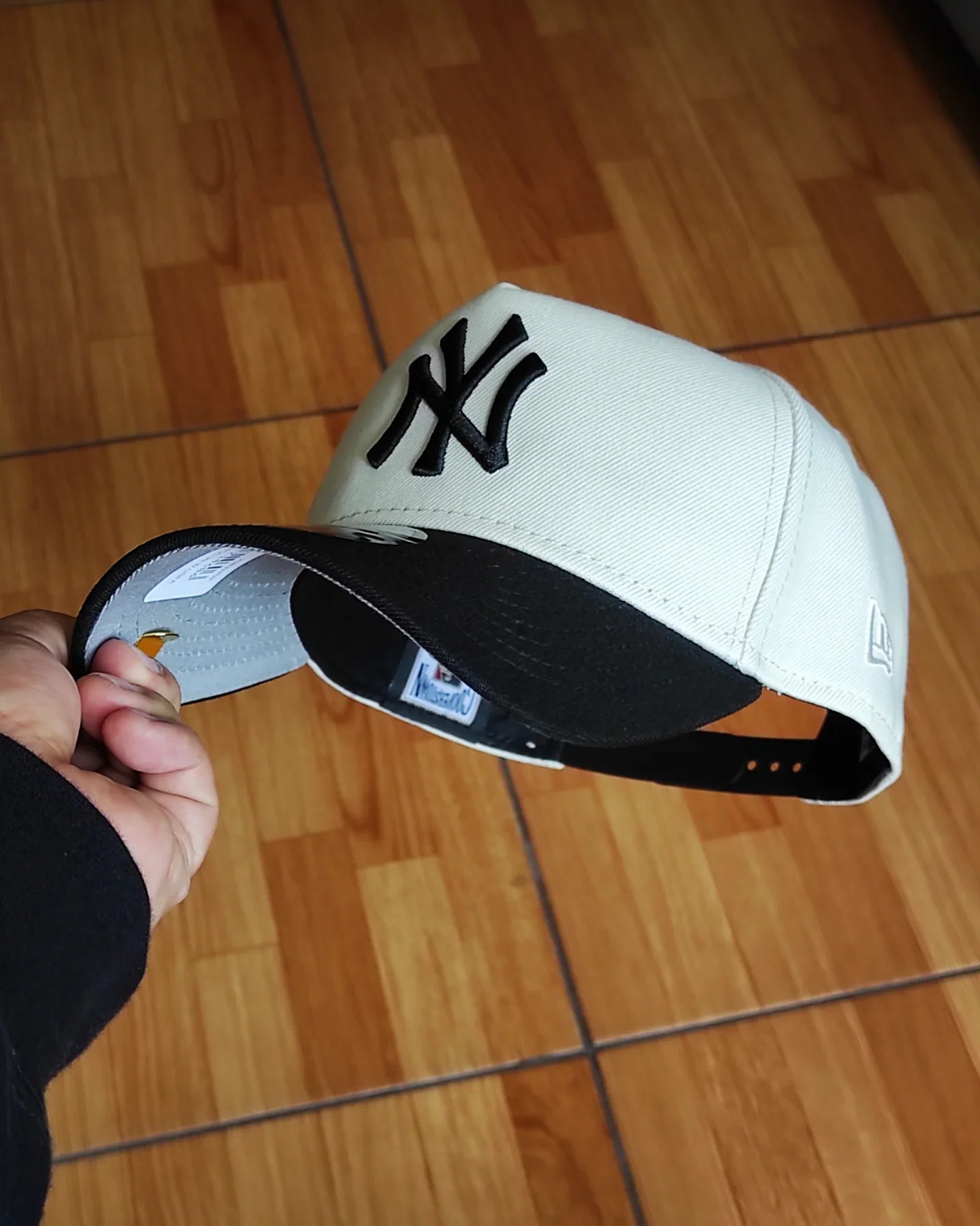 New Era New York Yankees Serie Mundial 1999 Cromado negro 9forty A-FRAME