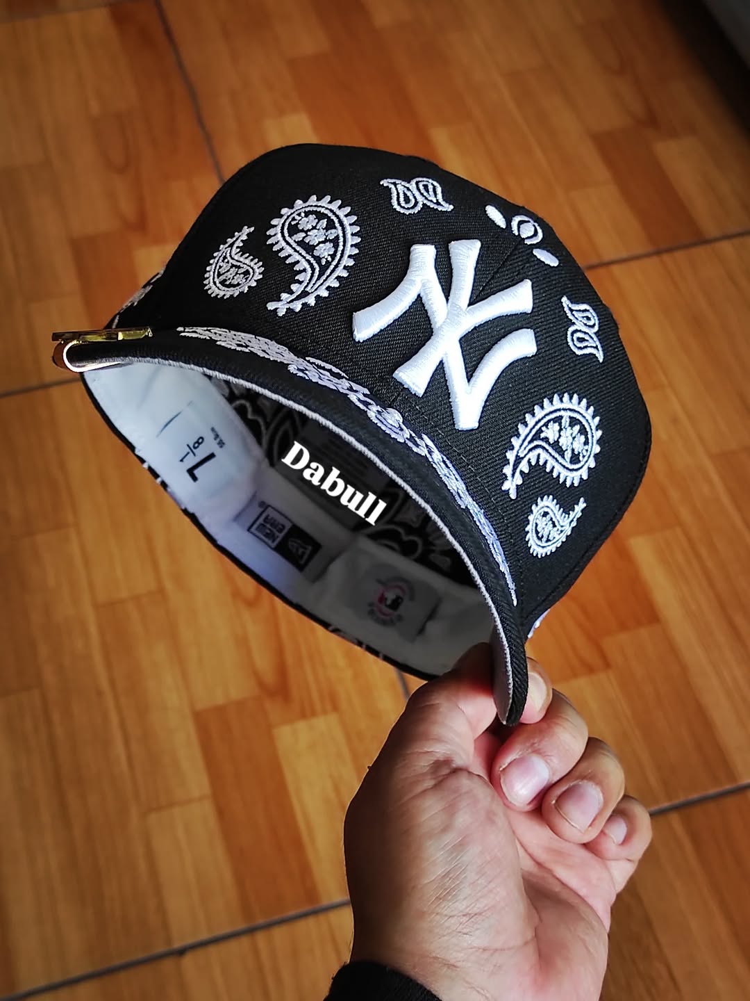 New era New York Yankees paisley negra 59FIFTY