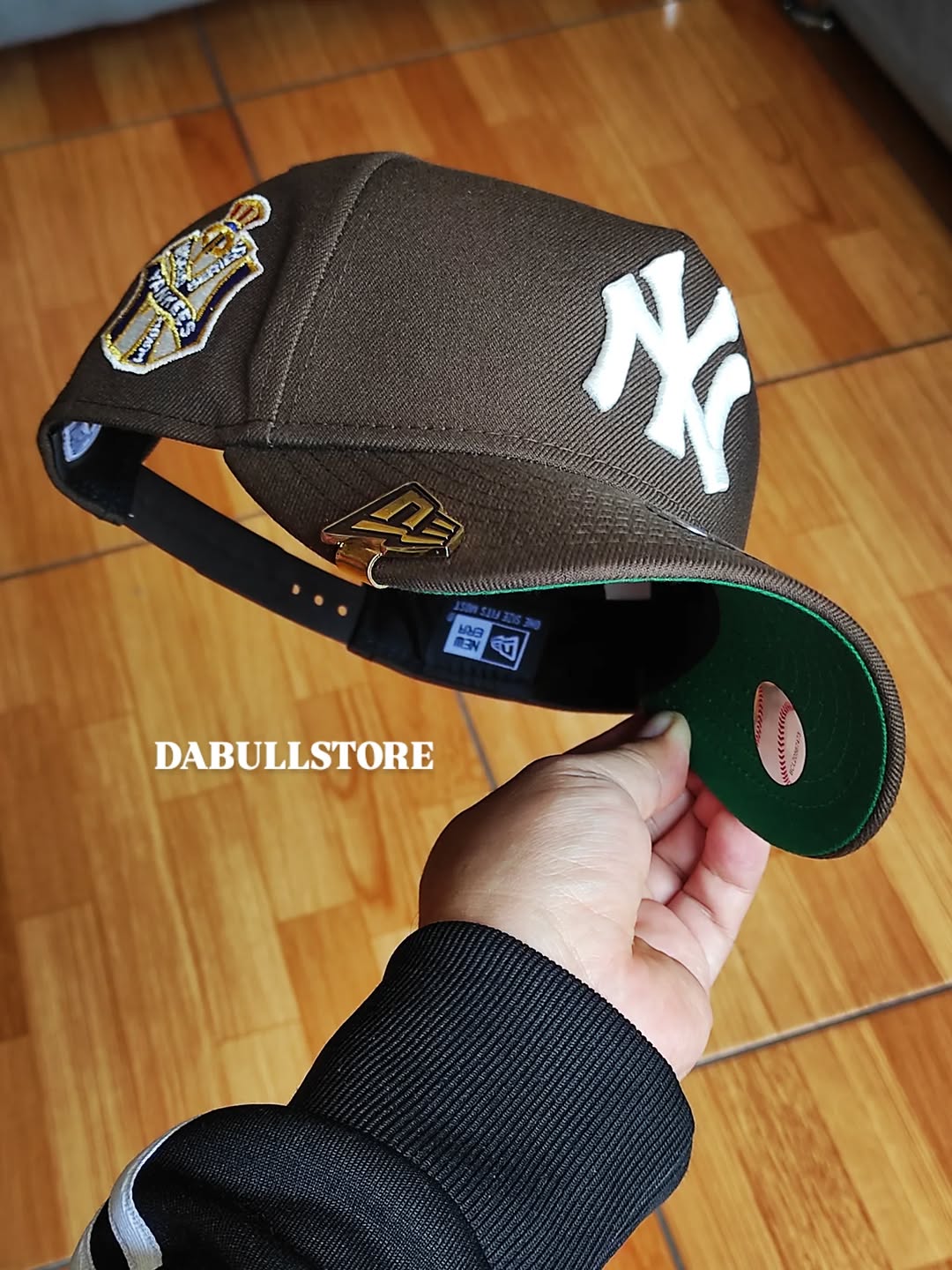 Gorra New Era New York Yankees Edición Nuez Serie Mundial 1951 9Forty A Frame Snapback