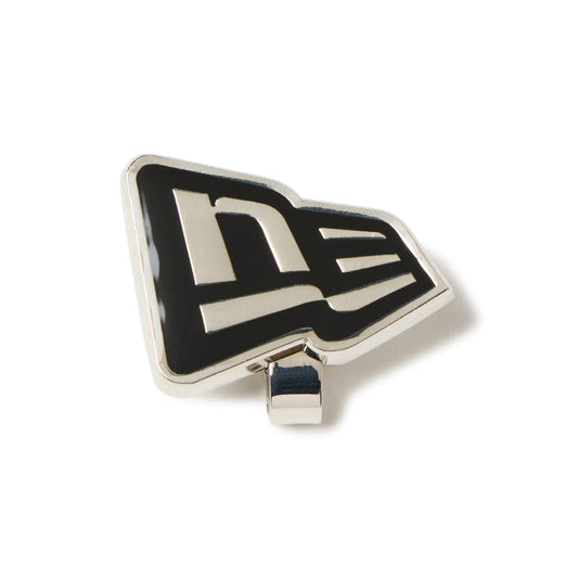 Cap visor clip, NewEra flag logo, silver color