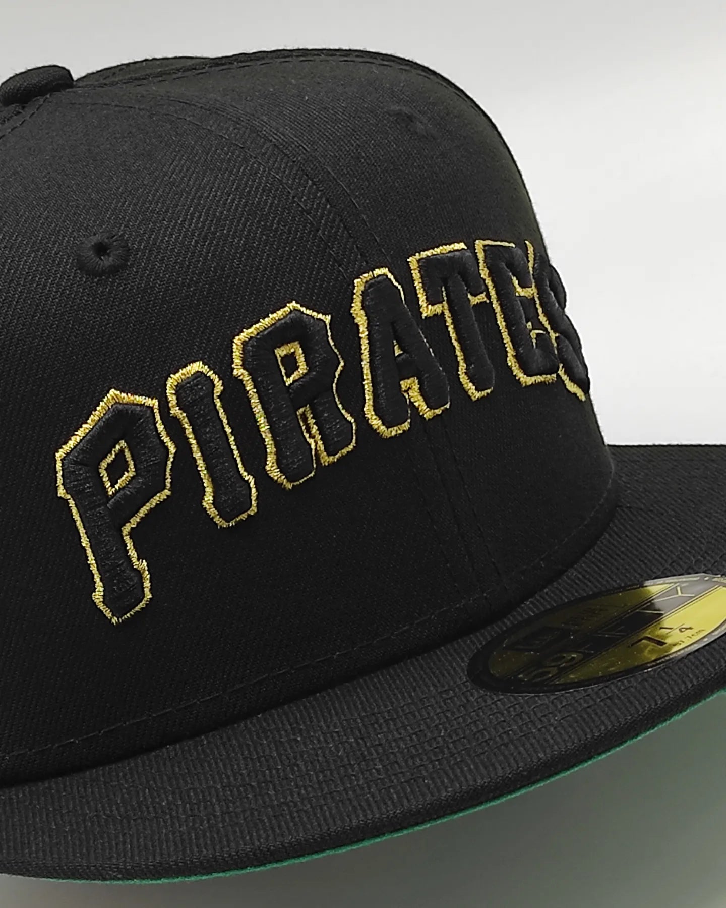 Gorra ajustada 59fifty New Era Pittsburgh Pirates serie mundial 1971 edición retro negro oro