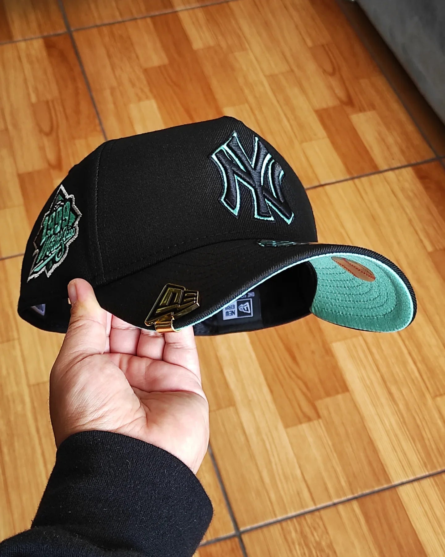 New Era New York Yankees serie mundial 1999 negra Tiffany 9forty a-frame