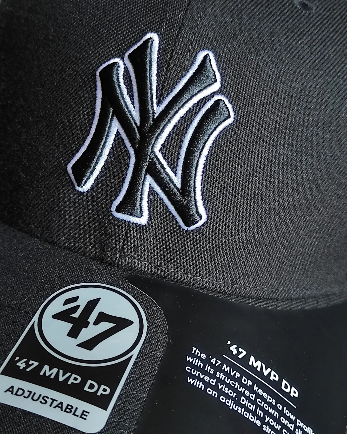 Gorra ajustable 47brand New York Yankees Cold Zone