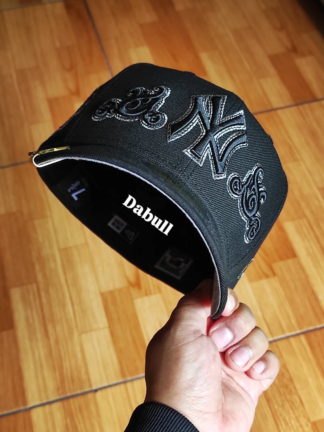 NEW ERA NEW YORK YANKEES WORLD SERIES 1999 NEGRA METÁLICA 59FIFTY