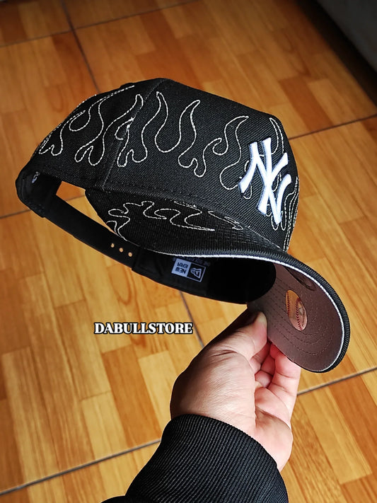 New Era New York Yankees llama negra 9 FORTY A-FRAME
