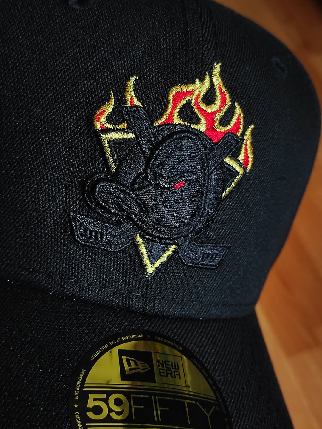 Gorra New Era Anaheim Ducks Edición Inaugural Fire Negra 59Fifty Ajustada